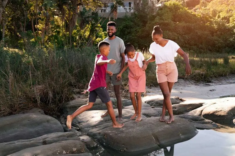 How to Host a Fun Family Retreat: Tips & Tricks