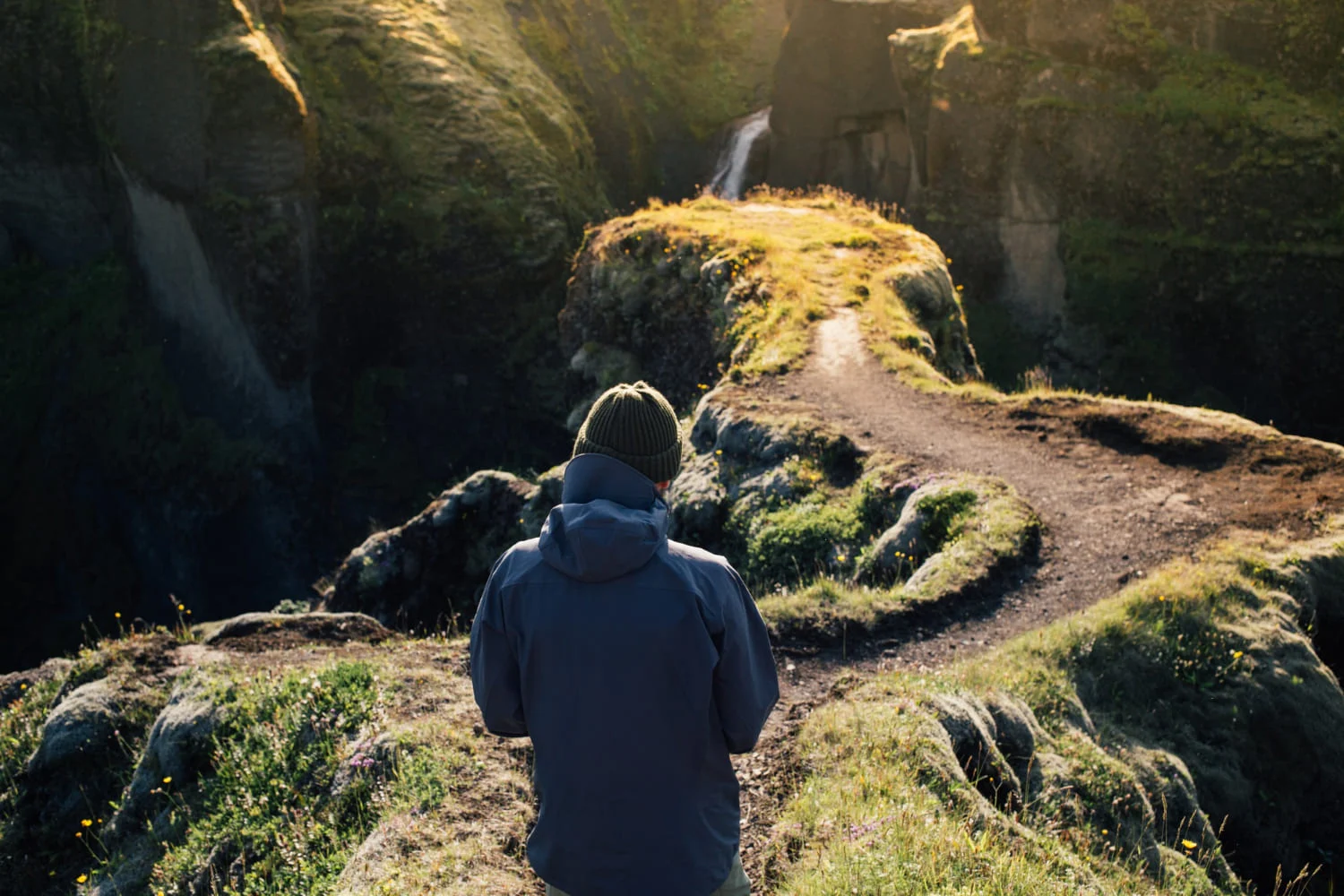 How Do Retreats for Depression and Anxiety Work in Practice?